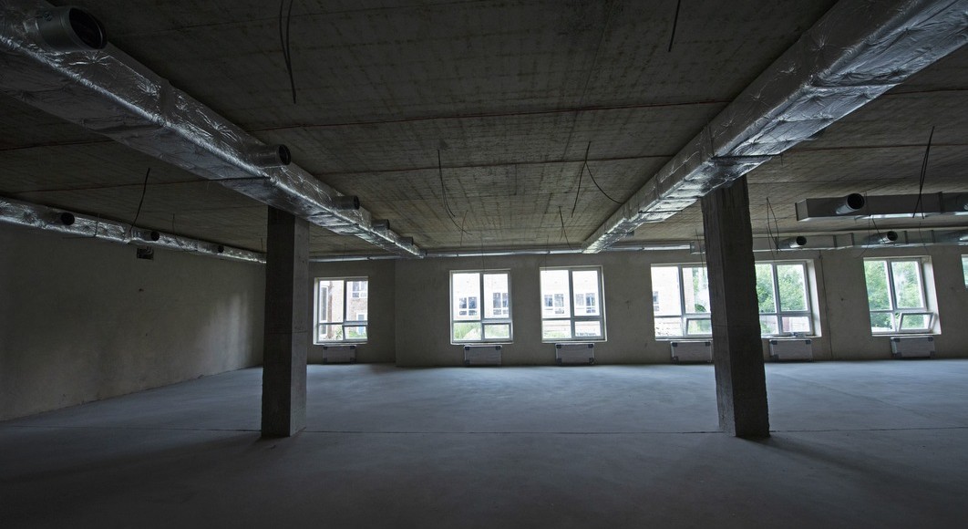 Реконструкція  з розширенням існуючої школи