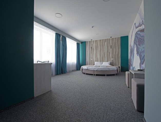 Львів. Готель”Пальма”