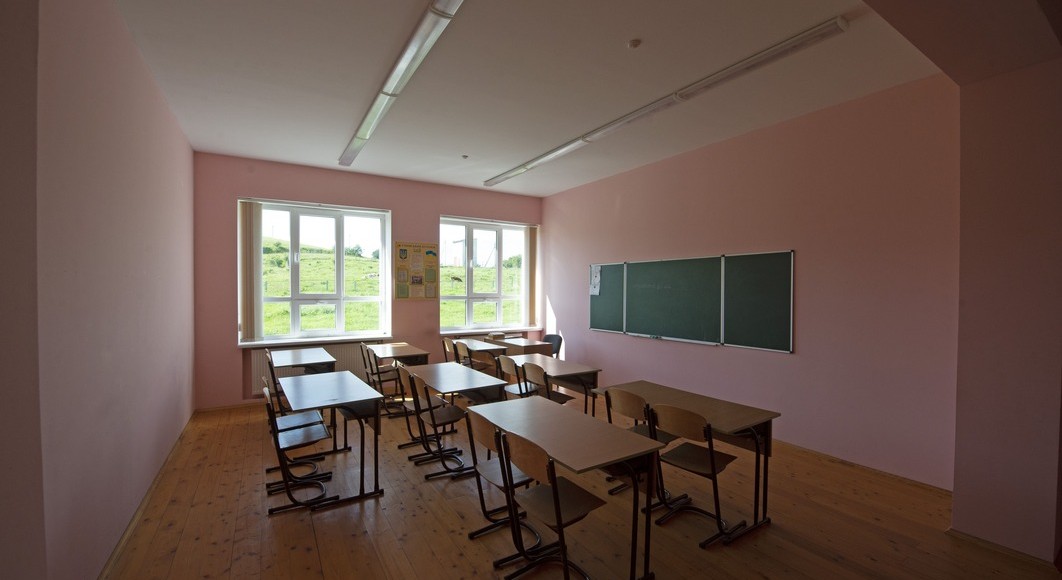 с.Вороняки. Загальноосвітня школа