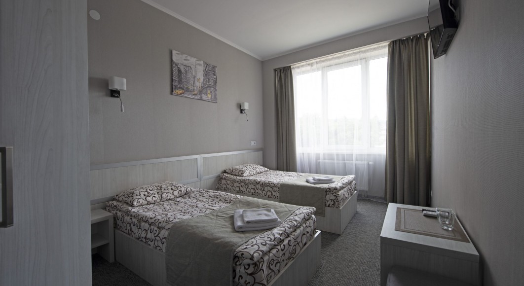 Львів. Готель”Пальма”