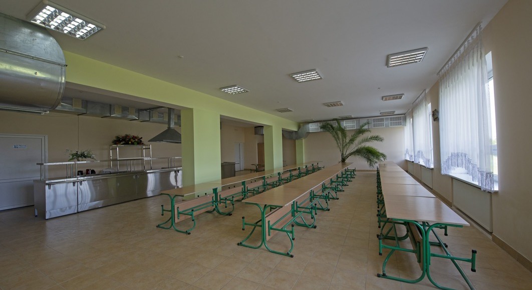 с.Вороняки. Загальноосвітня школа