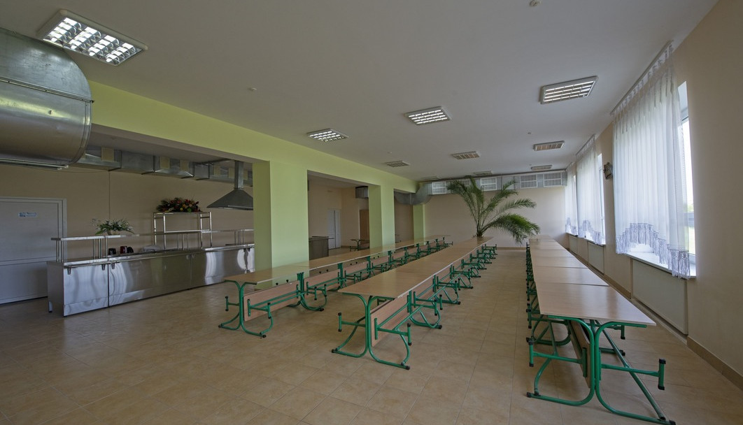 с.Вороняки. Загальноосвітня школа