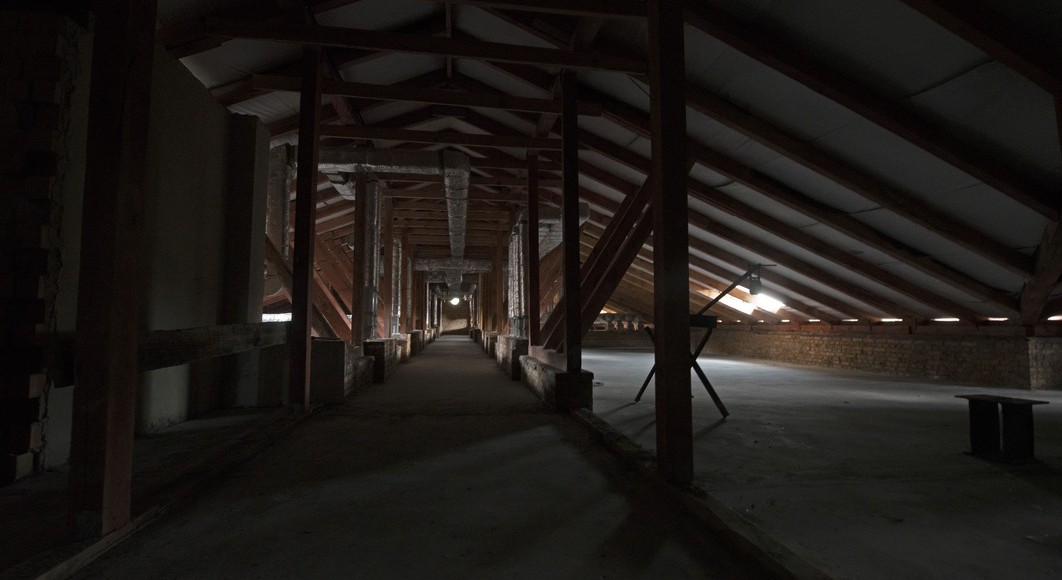 Реконструкція  з розширенням існуючої школи