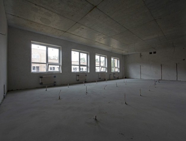 Реконструкція  з розширенням існуючої школи