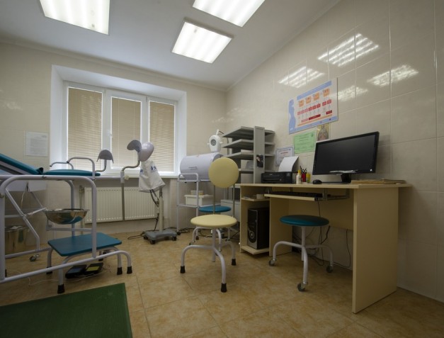 Броди. Будівля “Жіноча консультація”