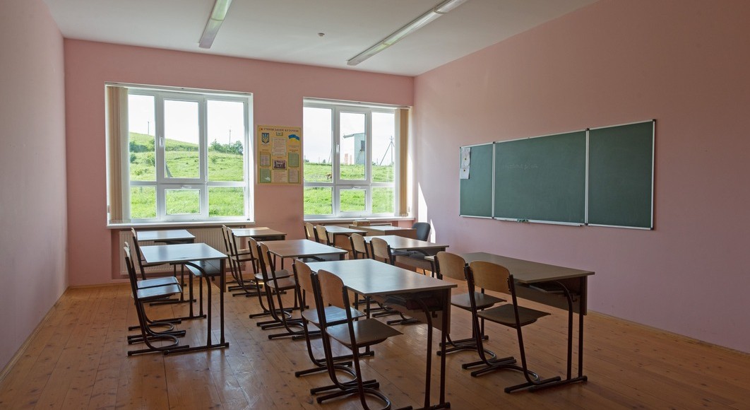 с.Вороняки. Загальноосвітня школа