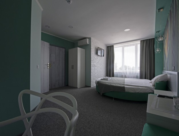 Львів. Готель”Пальма”