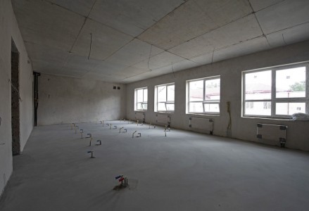 Реконструкція  з розширенням існуючої школи