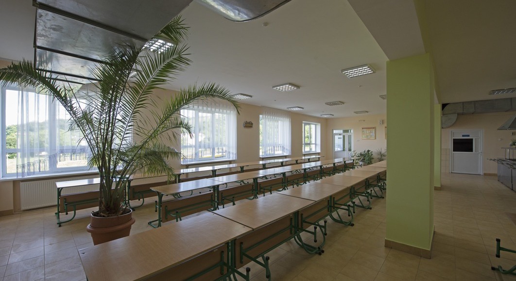 с.Вороняки. Загальноосвітня школа